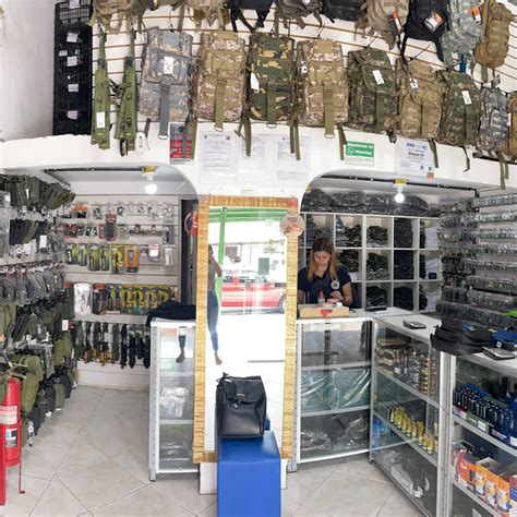 loja de artigos militares